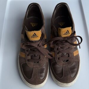 Adidas Men's Brown and Tan Sneakers